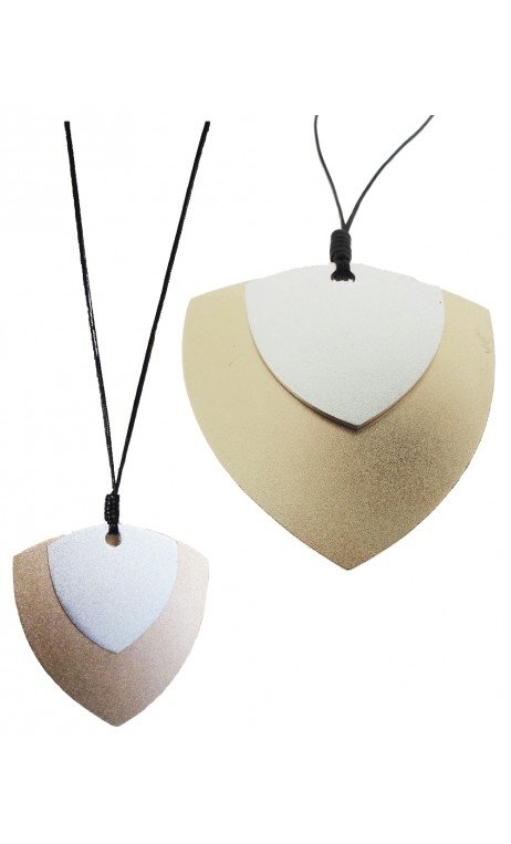 Collar Con Doble Chapon Triangular